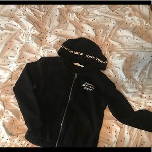 H&M Youth 10-12 Cropped Black Zip up hoodie.